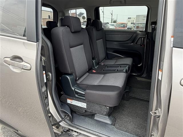 Toyota SIENTA 2021 8064075-5