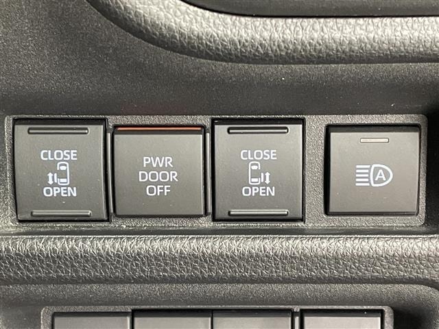 Toyota SIENTA 2023 8064083-18