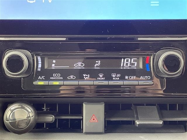 Toyota SIENTA 2023 8064083-20
