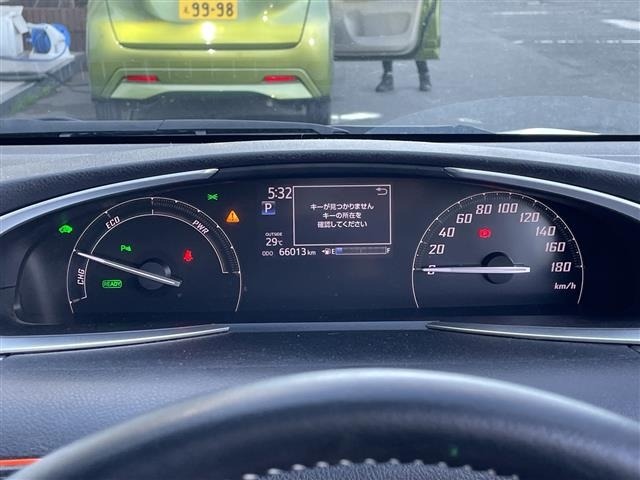 Toyota SIENTA 2022 8064105-3