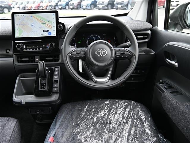 Toyota SIENTA 2026 8064106-1