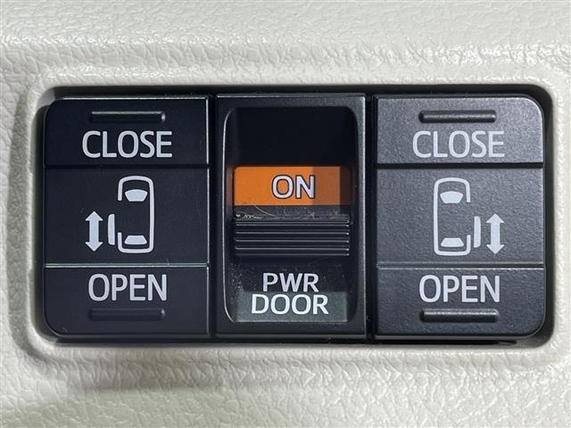 Toyota SIENTA 2015 8064119-17