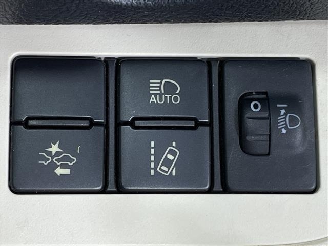 Toyota SIENTA 2015 8064119-19