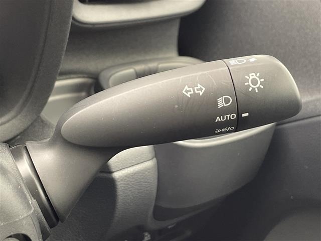 Toyota SIENTA 2022 8064121-10