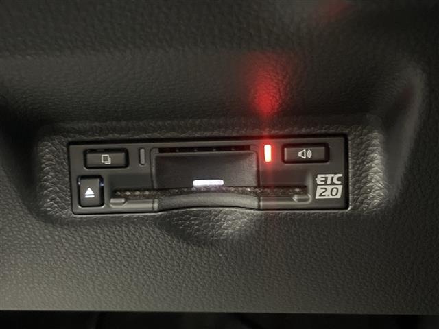 Toyota SIENTA 2026 8064122-15