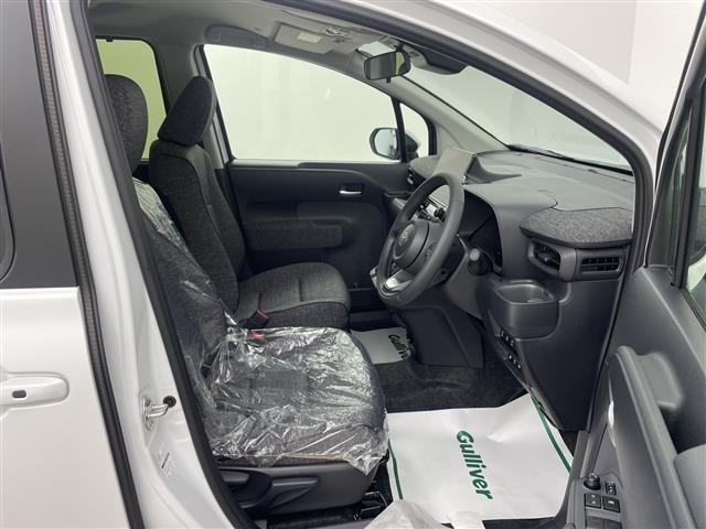 Toyota SIENTA 2026 8064122-4