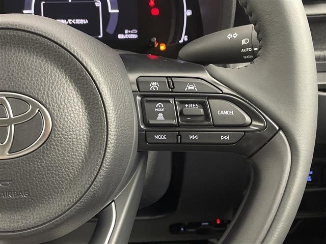 Toyota SIENTA 2026 8064122-7