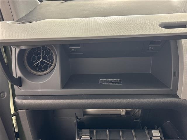 Toyota SIENTA 2008 8064139-6