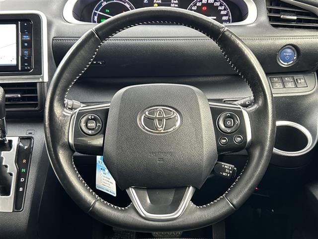 Toyota SIENTA 2021 8064143-8