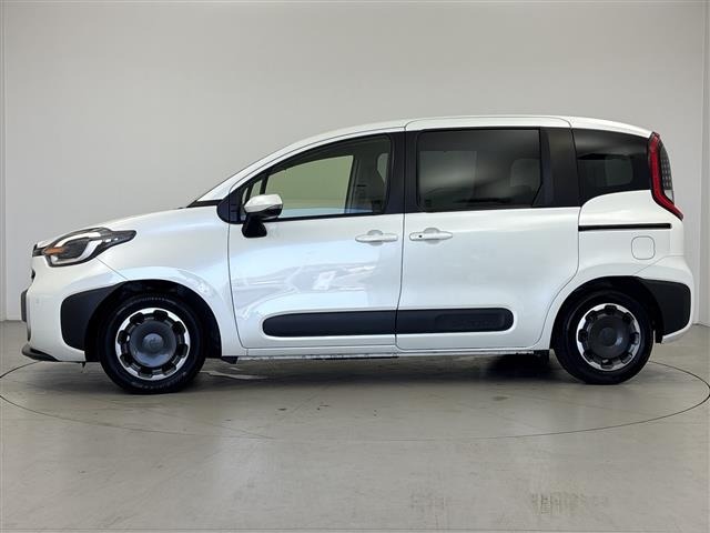 Toyota SIENTA 2022 8064144-2