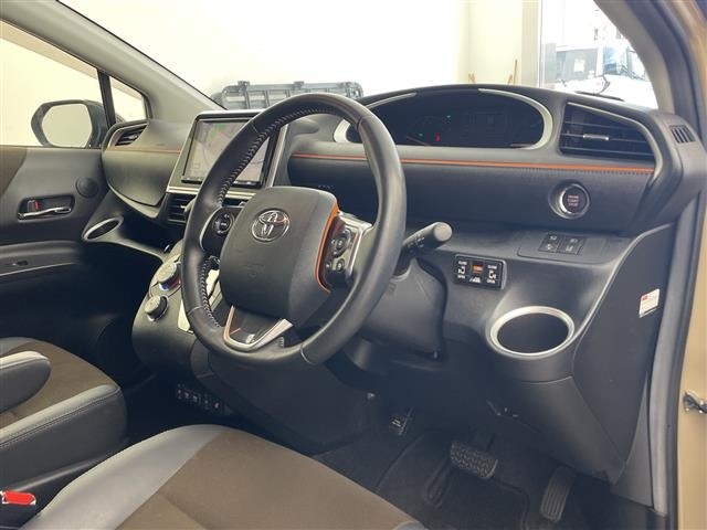 Toyota SIENTA 2021 8064149-1