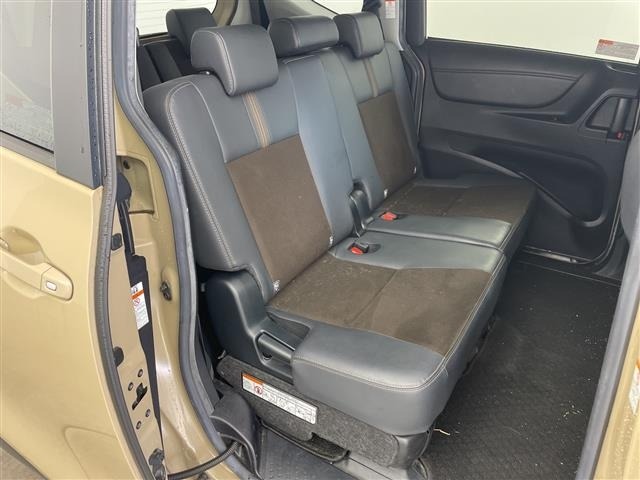 Toyota SIENTA 2021 8064149-7