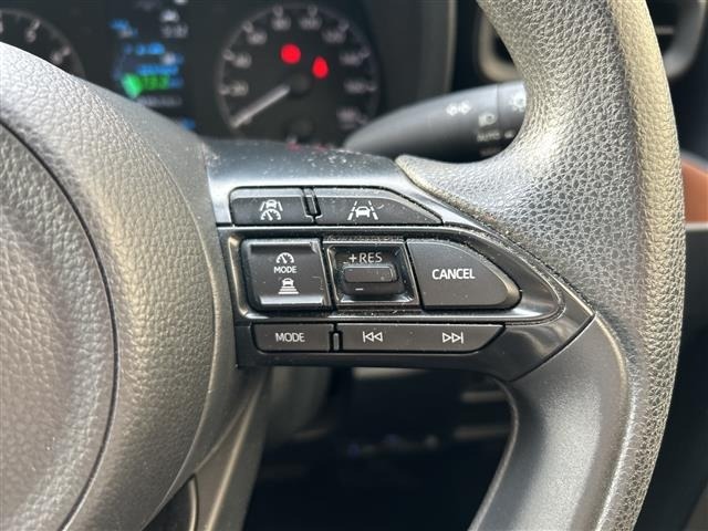 Toyota SIENTA 2024 8064154-3