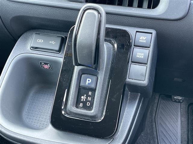 Toyota SIENTA 2024 8064169-21