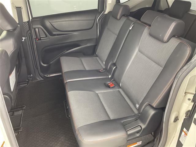 Toyota SIENTA 2017 8064171-10
