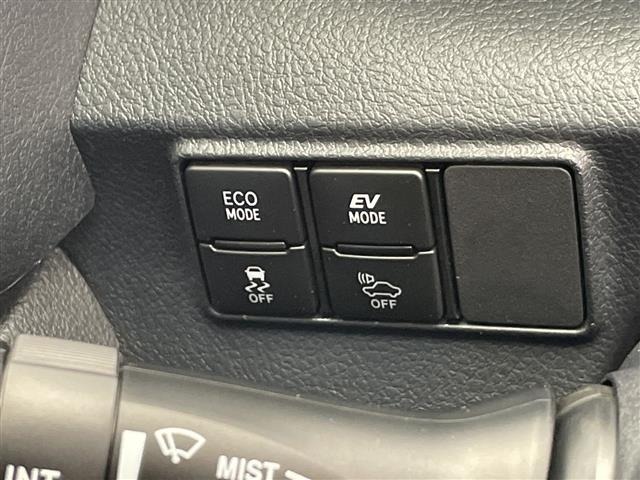 Toyota SIENTA 2017 8064176-1