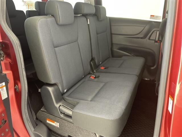 Toyota SIENTA 2017 8064176-10