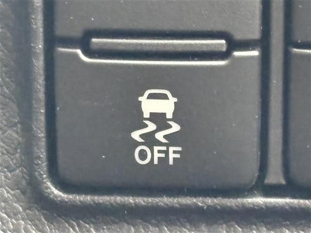 Toyota SIENTA 2021 8064182-8