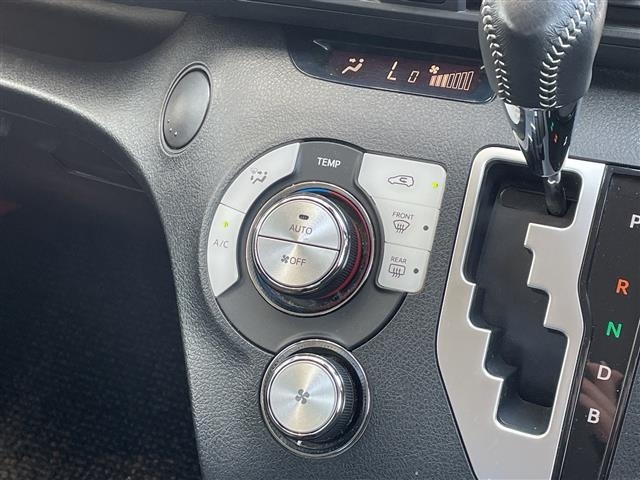 Toyota SIENTA 2019 8064188-11