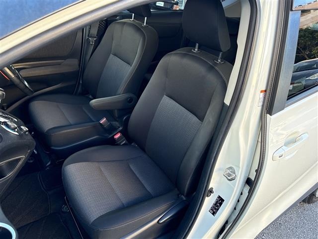 Toyota SIENTA 2018 8064197-4