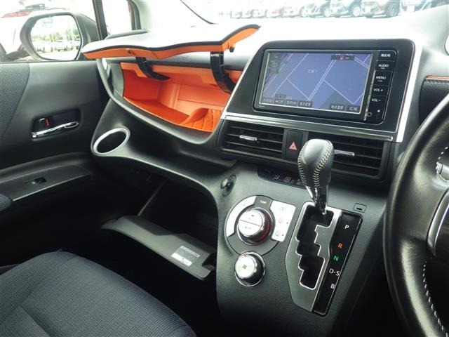 Toyota SIENTA 2016 8064208-10