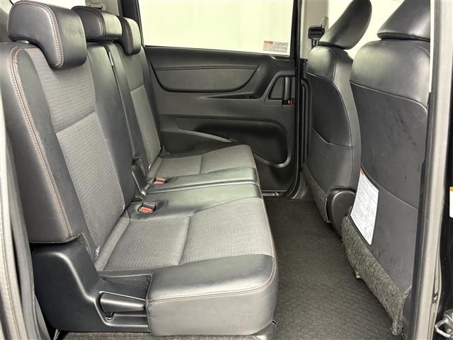 Toyota SIENTA 2018 8064213-11