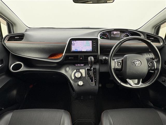 Toyota SIENTA 2018 8064213-15