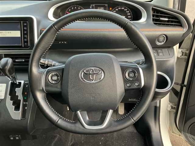 Toyota SIENTA 2021 8064229-3