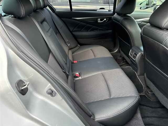 Nissan SKYLINE 2014 8065430-8