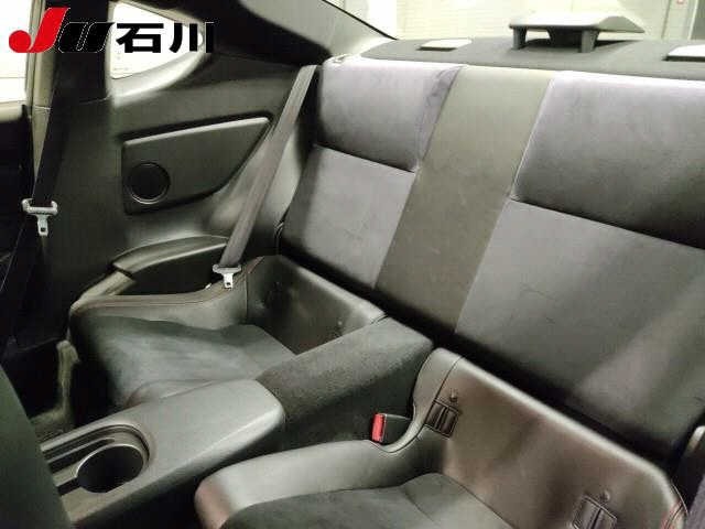 Subaru SUBARU 2012 8067068-5