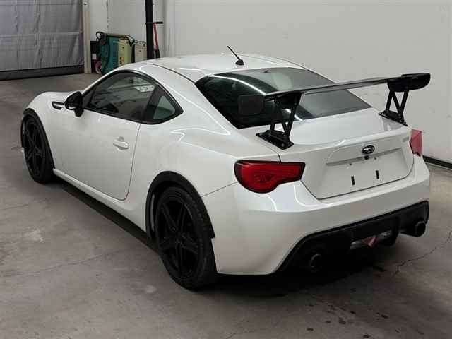 Subaru SUBARU 2013 8067079-1