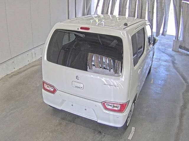 Suzuki WAGON R 2026 8070670-5