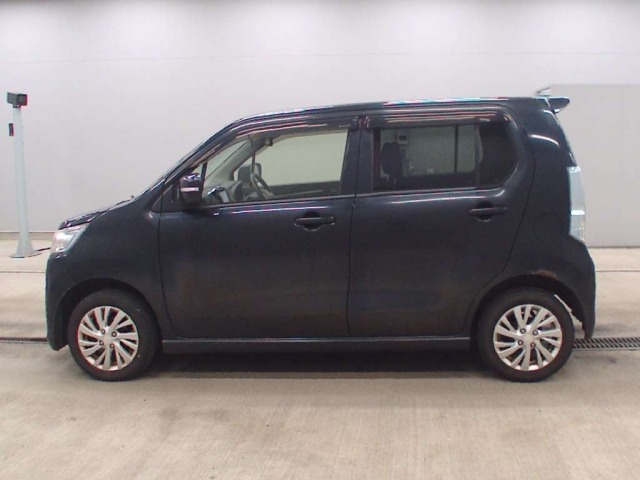 Suzuki WAGON R 2015 8070689-4
