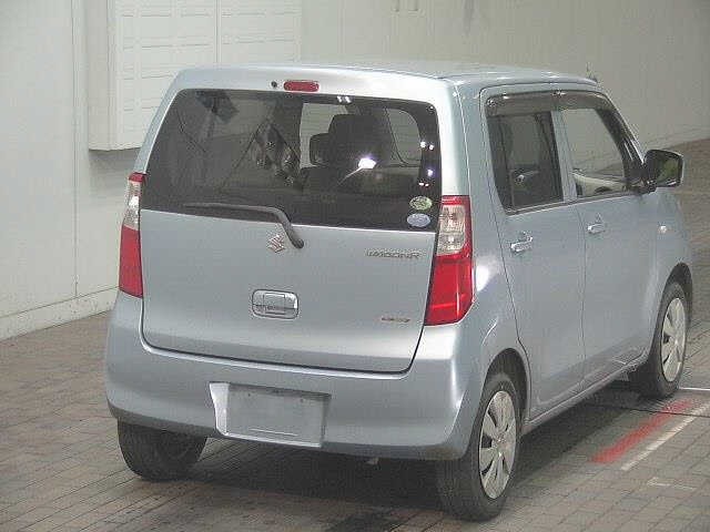 Suzuki WAGON R 2013 8070704-5
