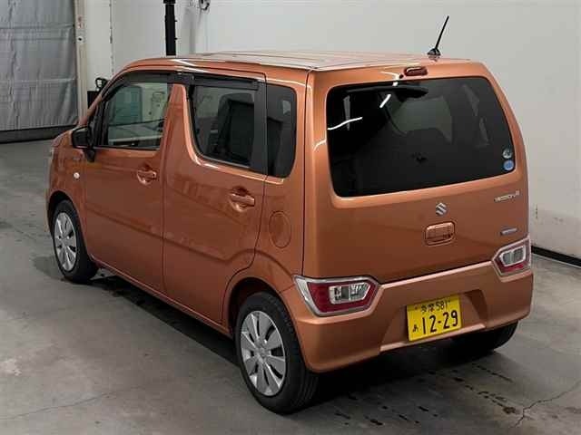 Suzuki WAGON R 2018 8070720-1