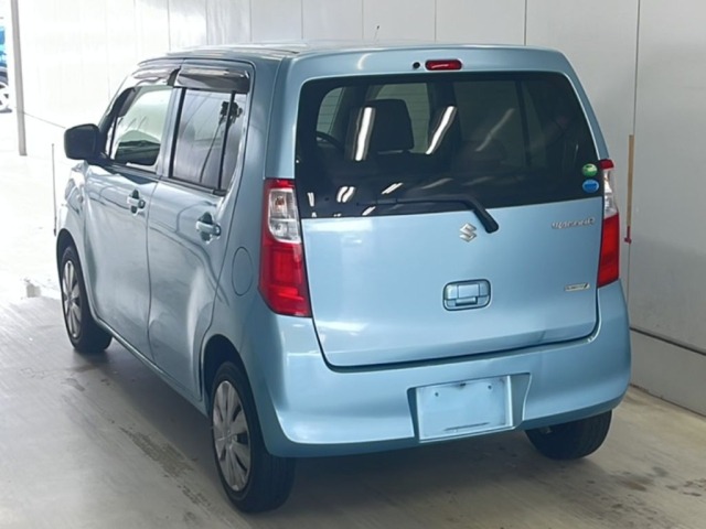 Suzuki WAGON R 2013 8071480-1
