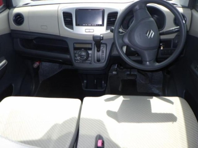 Suzuki WAGON R 2013 8071680-3