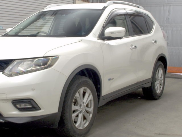 Nissan X-TRAIL 2015 8068507-4