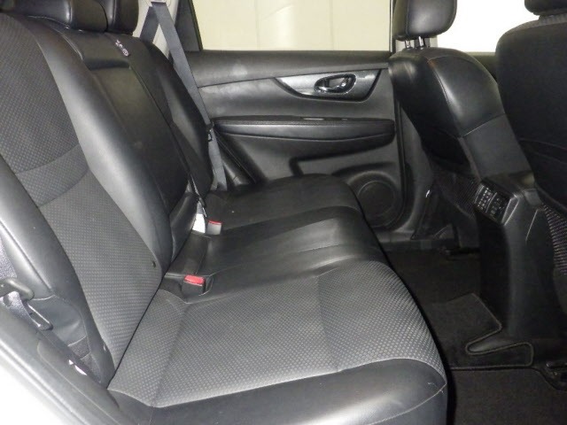 Nissan X-TRAIL 2015 8068507-8