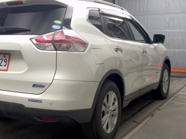 Nissan X-TRAIL 2016 8068508-5