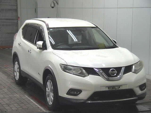 Nissan X-TRAIL 2015 8068550-0