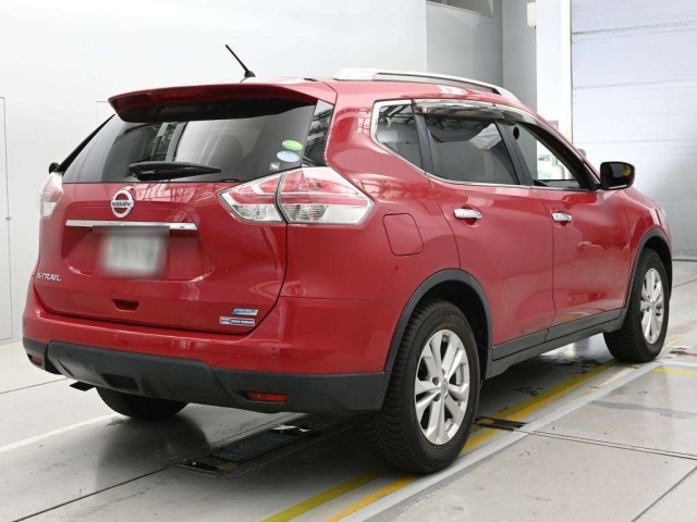 Nissan X-TRAIL 2015 8068588-1