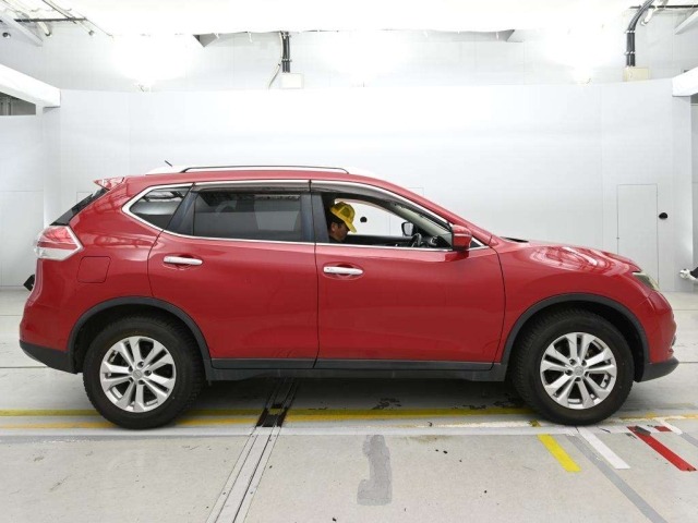 Nissan X-TRAIL 2015 8068588-3