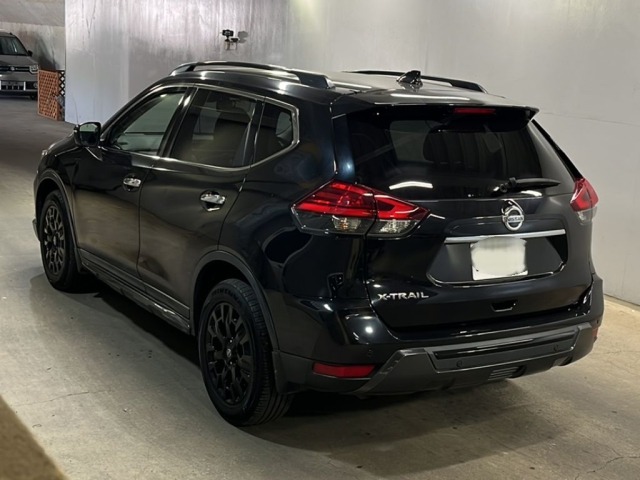Nissan X-TRAIL 2018 8068602-1