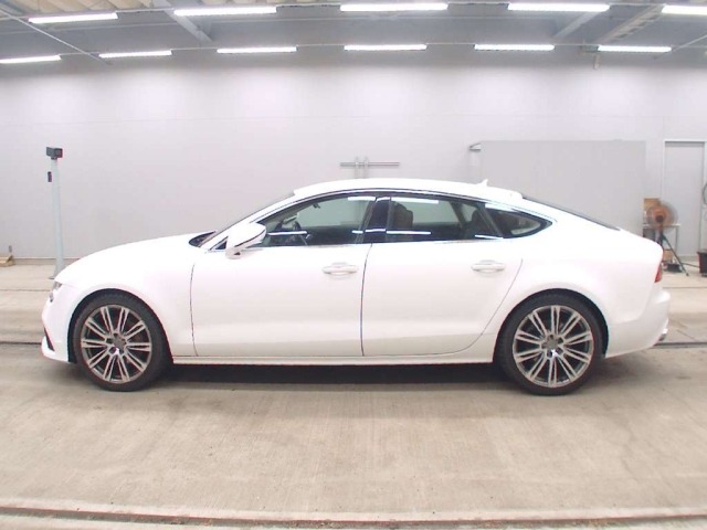 Audi A7 2012 8079443-4