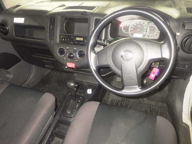 Nissan AD VAN 2017 8080301-3