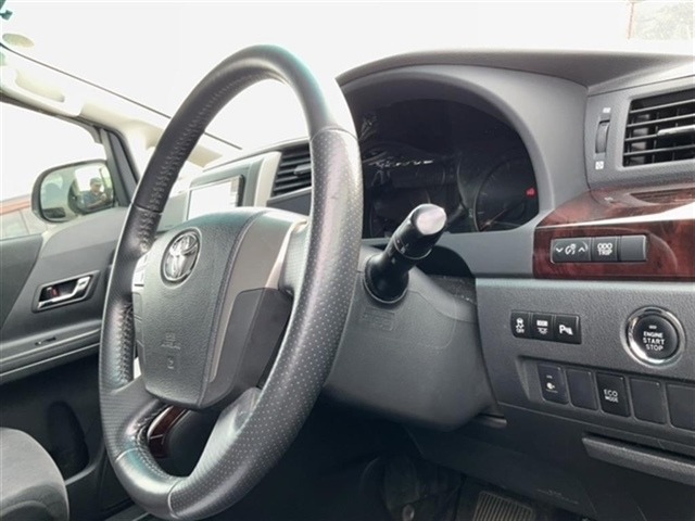 Toyota ALPHARD 2013 8084040-7