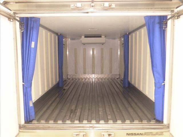 Nissan ATLAS 2018 8085917-7