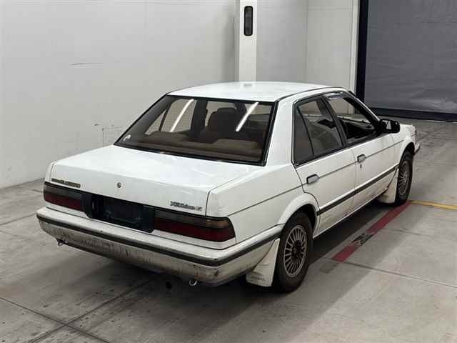 Nissan BLUEBIRD 1988 8085644-5