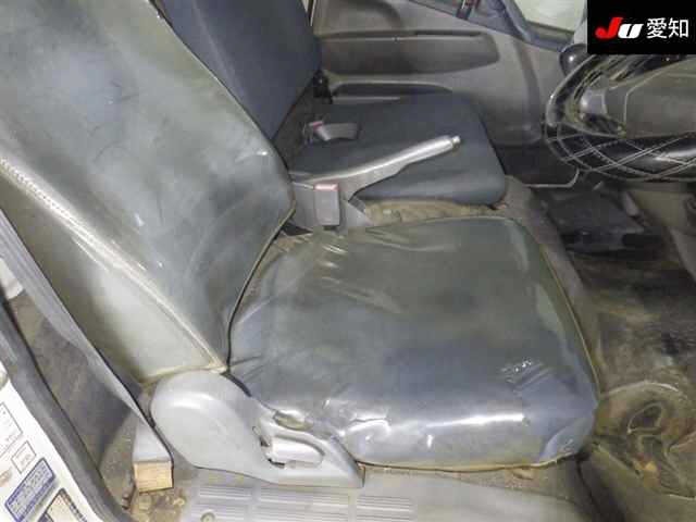 Mitsubishi CANTER 2011 8080168-6